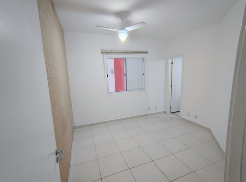 Vendo Apartamento 1 Quarto, Ótima Localização Em São Carlos.