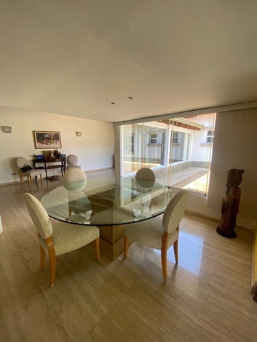 Imagen 6 de 26 de Se Vende Casa 640m2 4h+4s/8b/12p Cerro Verde 0746
