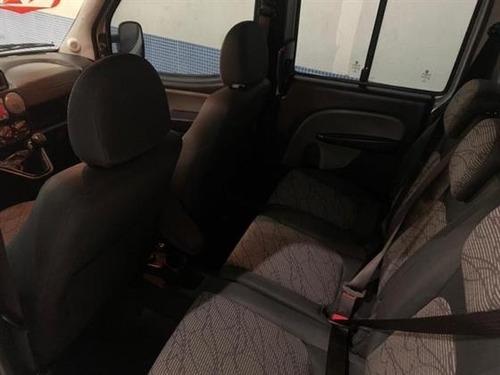 Fiat Doblò Essence 1.8 Flex 16v 7 L Manual Impecável