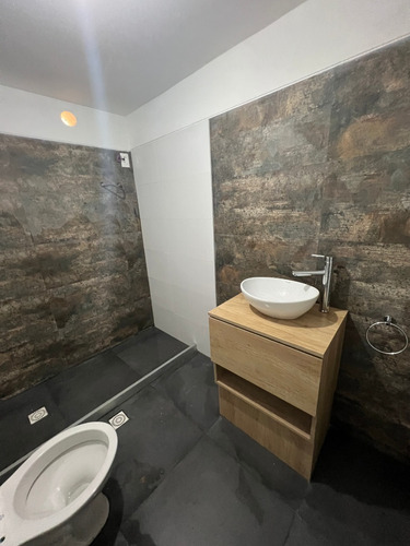 Imagen 12 de 16 de Venta Apartamento La Comercial Dos Dormitorios Patio Con Renta Beneficio Exoneracion De Irpf
