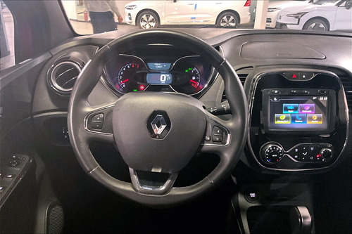 Renault Captur 2.0 Iconic At