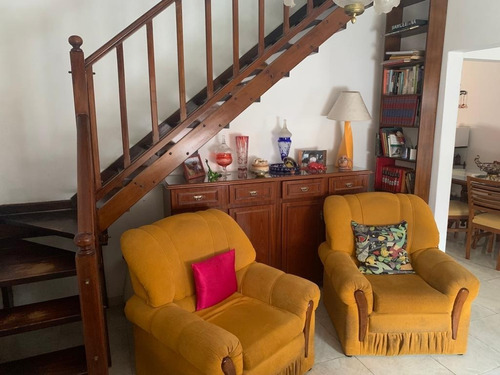 Imagen 5 de 25 de En Venta Casa En 2 Plantas, Ambientes Comodos Y Ventilados.