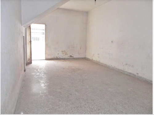 Imagen 5 de 19 de En Venta Casa Multifamiliar, En La Tablada