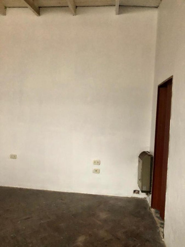 Imagen 11 de 25 de Ph En Venta 2 Dormitorios 1 Baño 158,3mts2- La Plata