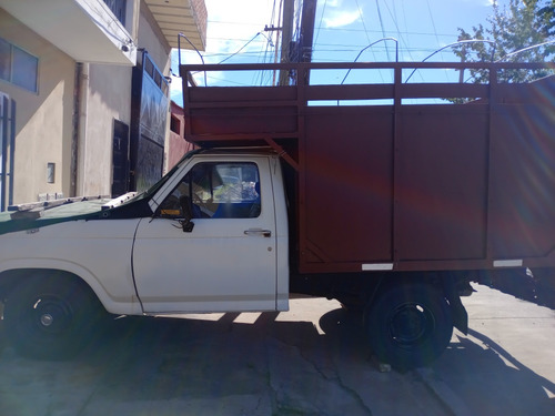 Ford F-100 Mudancera