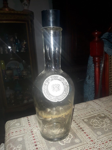 Antigua Botella De Licor