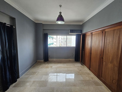 Penthouse De 3 Niveles En Bella Vista Sur