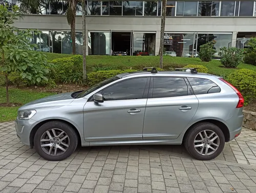 Volvo XC60 2.0 T5 Awd Summum