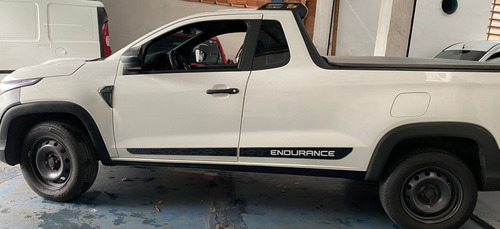 Fiat Strada 1.4 Endurance Cab. Cs Plus Flex 2p