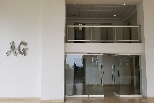 Imagen 7 de 10 de Mrg-cod895 Venta Lujoso Apto. Residencia Assad Garden En La Urb. Parral Con Excelente Clima De Montaña.
