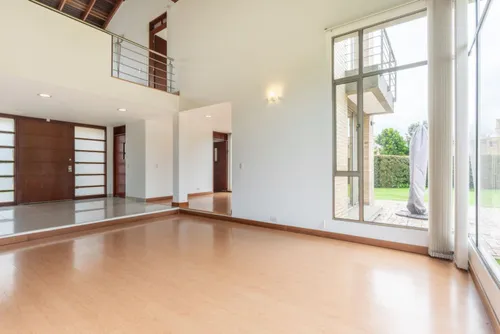 Casa En Arriendo En Guaymaral. Cod A8513