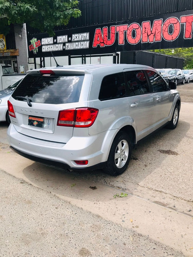 Imagen 6 de 12 de Dodge Journey Se 2.4