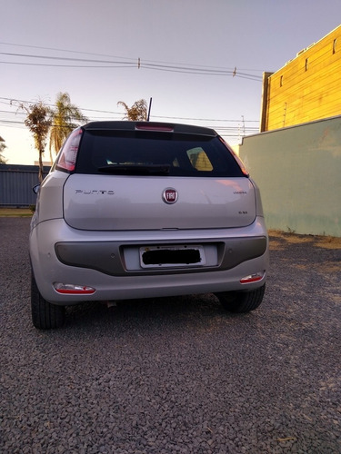 Imagem 5 de 12 de Fiat Punto 2013 1.6 16v Essence Flex 5p