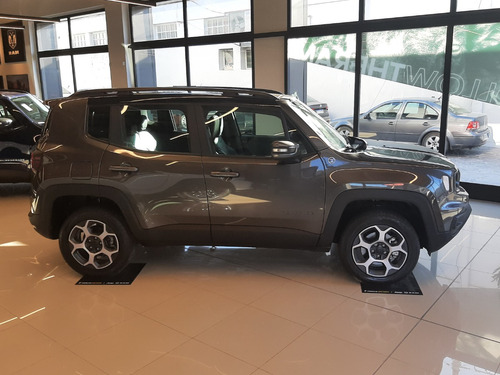 Jeep Renegade Trailhawk