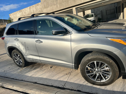 Toyota Highlander 3.5 Le V6 At