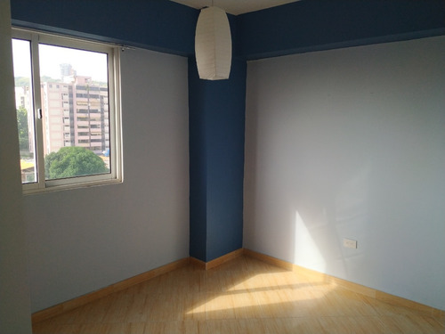 Imagen 12 de 30 de Ludeisi Zerpa Vende Apartamento En Agua Blanca, Valencia 440643