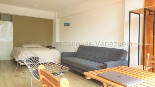 Imagen 2 de 8 de Apartamento En Venta Los Palos Grandes/ Cod. Flex: 22-11593