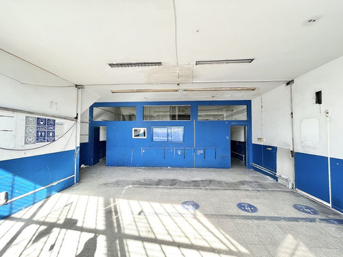 Venta De Local 180 M2 En Estacion De Ciudadela Excelente Vis
