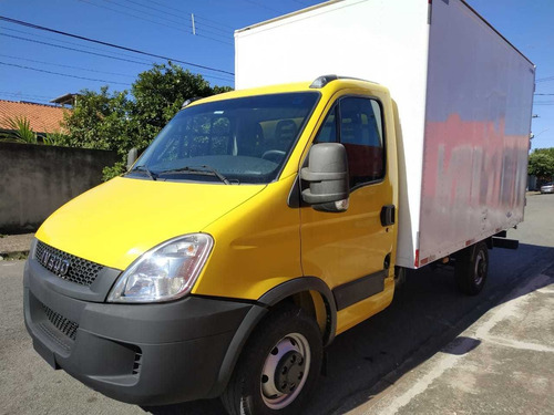 Iveco Daily 35s14 2014 Baú Covelp Americana