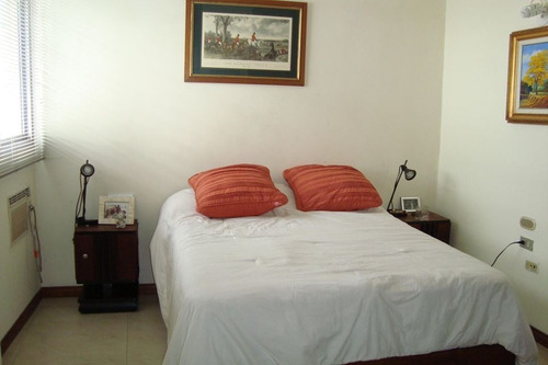 Imagen 11 de 16 de Hermosa Casa Mùltinivel En Venta Prados Del Este Mls #21-894