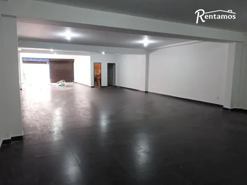 Local En Arriendo En San Joaquín. Cod A11359