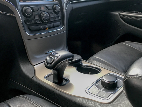 Imagen 7 de 16 de Jeep Grand Cherokee Limited 3.6 At