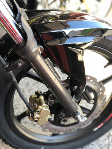 Imagen 9 de 17 de Tvs Rtr 160 New Model Negra - Rvm