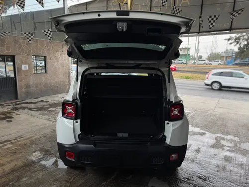 Jeep Renegade 1.8 Sport 4x2 At