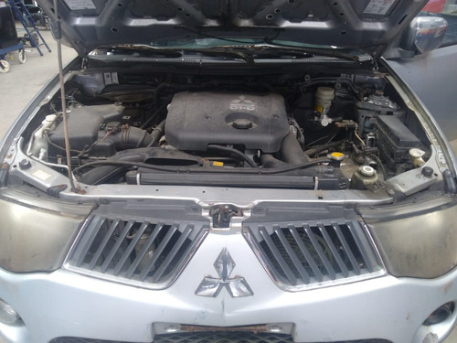Sucata Mitsubishi L200 Triton 3.2 D 2010 (venda De Peças)