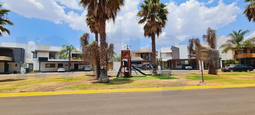 Imagen 30 de 30 de Casa En Venta En Corregidora, Cuatro Recamaras
