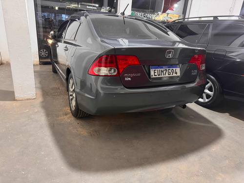 Honda Civic 1.8 Lxl Se Flex Aut. 4p
