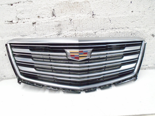 Parrilla Cadillac Xt5 Premium 17-19 Detalles 84107464