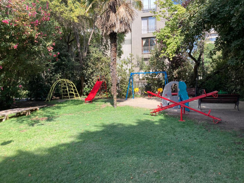 Hermoso Y Amplio Depto. Privilegiada Ubicación De Las Condes