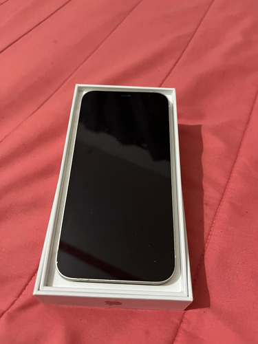 Apple iPhone 12 (128 Gb) - Blanco (Usado)