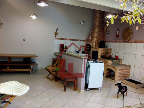 Imagem 6 de 21 de Casa À Venda No Bairro Vila Rica - Tiradentes - Volta Redonda/rj - C1535