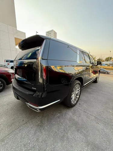 Escalade Esv B Premium Luxury