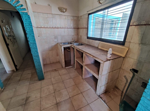 Imagen 6 de 8 de Casa En La Encrucijada Los Overos. Urb Araguaney 04128900222