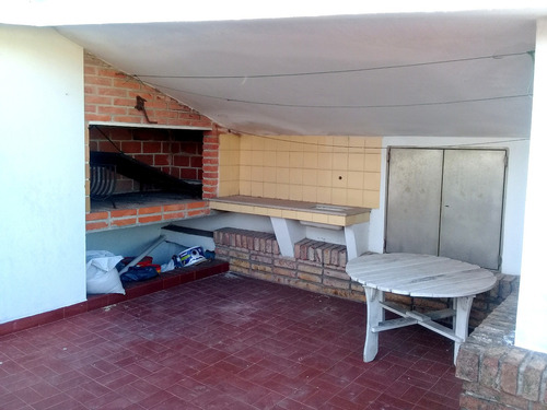 Divina En Venta En Punta Gorda 4 Dorm. 3 Baños 1 Escritorio