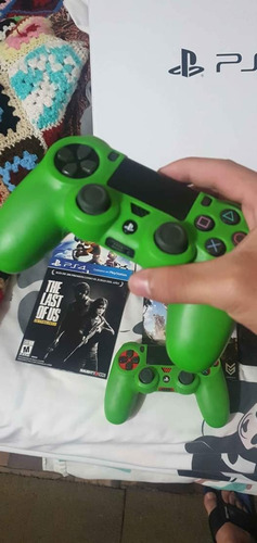 Ps4 De 1tbn Con Dos Controles