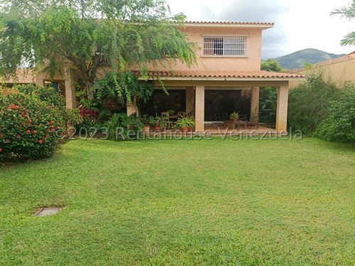 Casa En Venta Ubicada En Guataparo Country Club Valencia Carabobo 24-4169, Eloisa Mejia