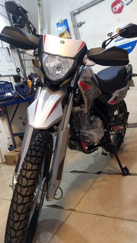 Imagen 3 de 18 de Motomel Skua 150 Silver Edition - Ahora 12/18 - Créditos!