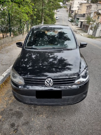 Volkswagen Fox 1.6 Vht I-motion Total Flex 5p