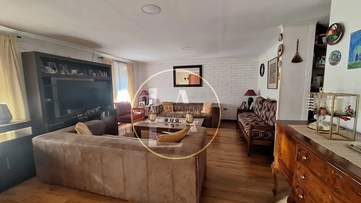 Imagen 2 de 24 de Casa En Venta Las Parcelas, 5d 1b 1e Maipu (125604)