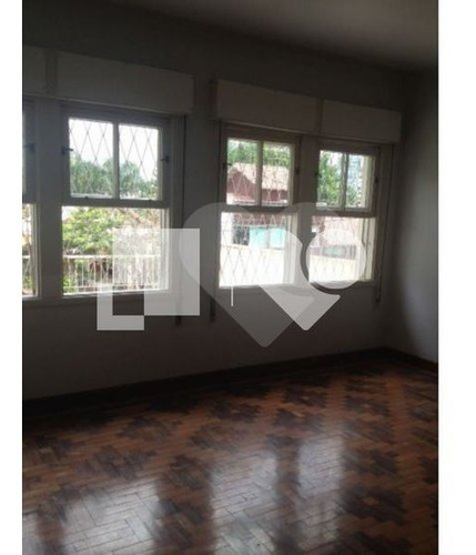 Casa Em Petrópolis De 3 Dormitórios - 28-im411971