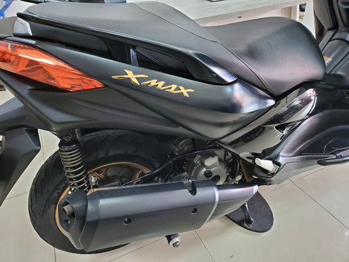 Yamaha Xmax 300 2023
