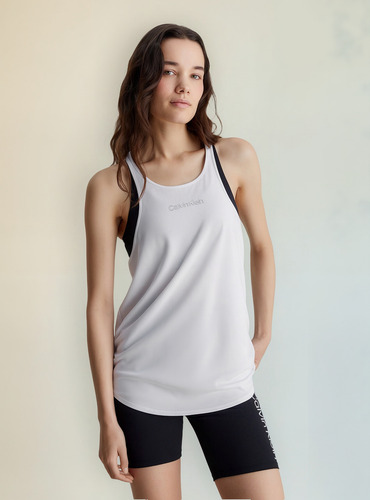 Polera Essentials Blanco Calvin Klein