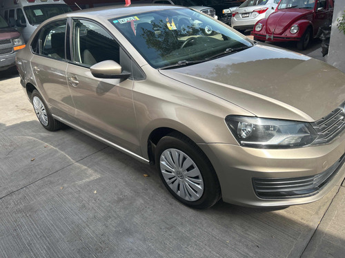 Volkswagen Vento 1.6 Starline At