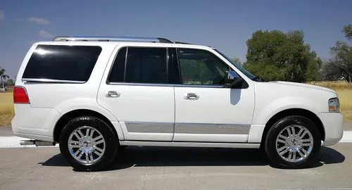 Lincoln Navigator Vagoneta Qc Dvd R-20 Lujo L 4x2 At