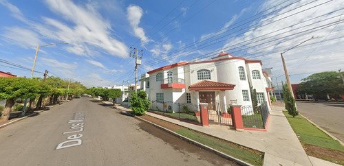 Casa En Venta Los Mangos, Culiacan. Recuperación Bancaria Laab2