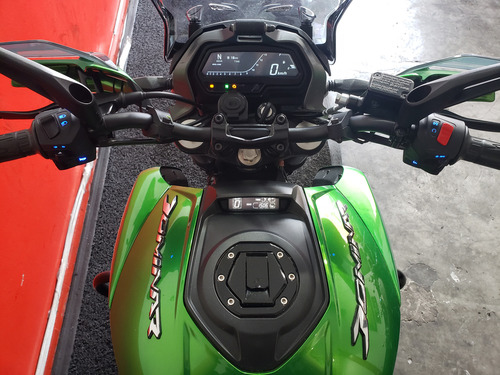 Bajaj Dominar 400 Abs 2023 Verde